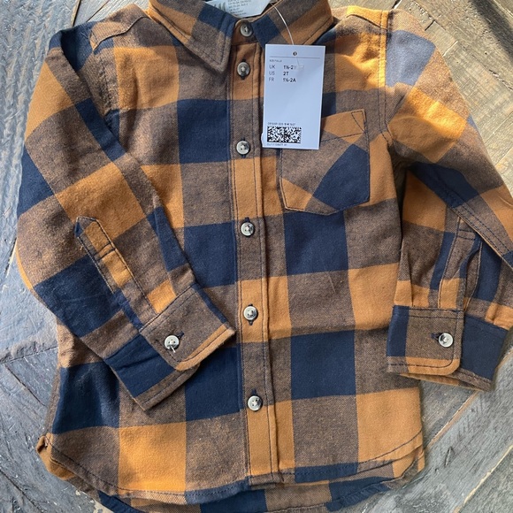 Boys size 2T flannel - Picture 1 of 1